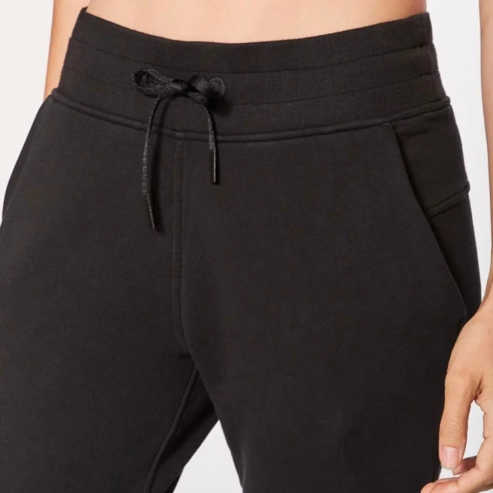 Lululemon‎ Warm Down Jogger (28